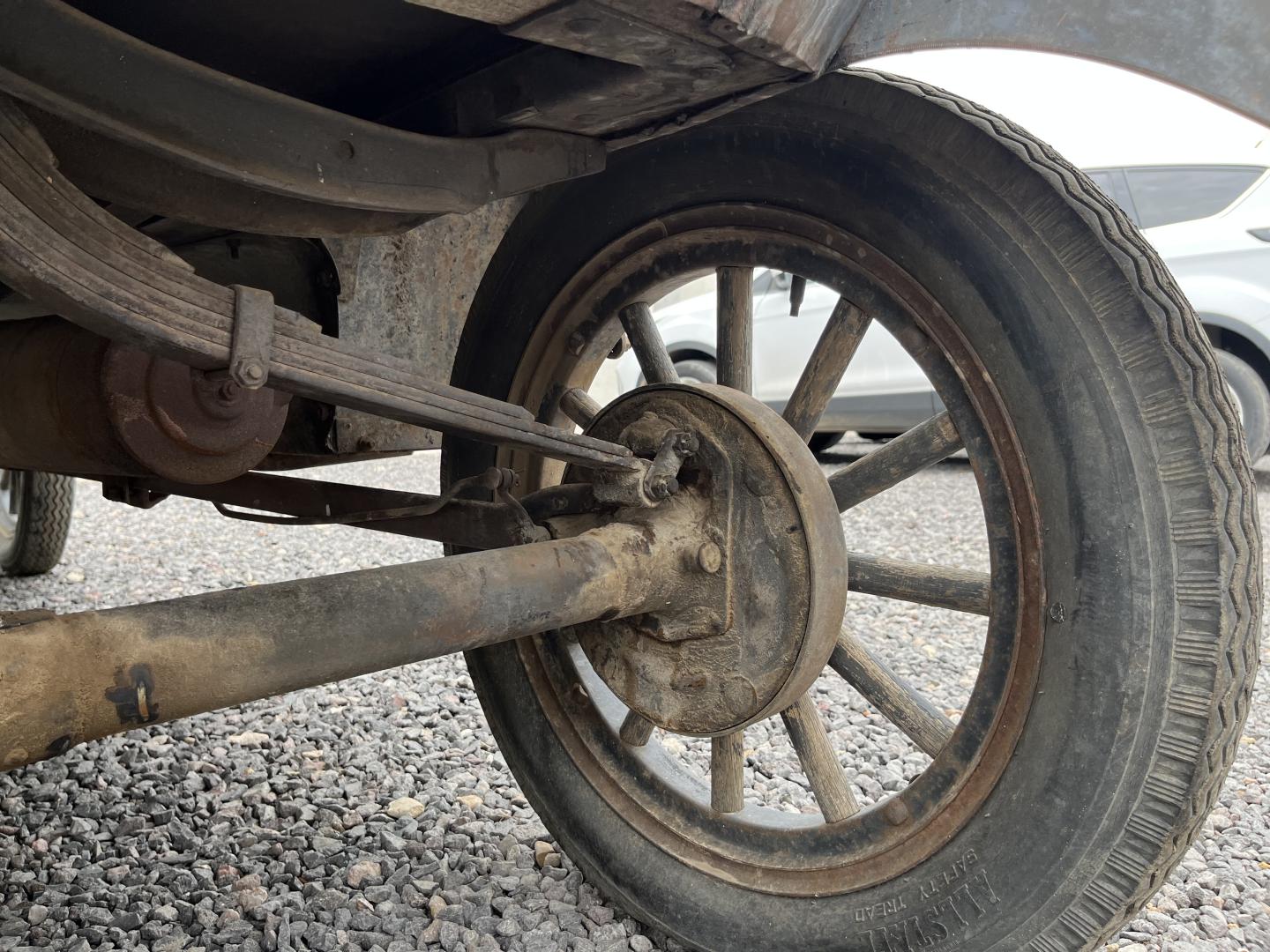 ./imagenes/INVOICE/2019/18028/Tin Lizzie (27).JPG